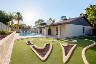 2331 E Sunnyside Dr, Phoenix, AZ 85028 - Photo 6