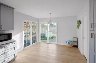 2331 E Sunnyside Dr, Phoenix, AZ 85028 - Photo 30