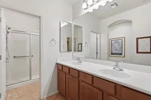 42424 N Gavilan Peak Pkwy, Anthem, AZ 85086 - Photo 18