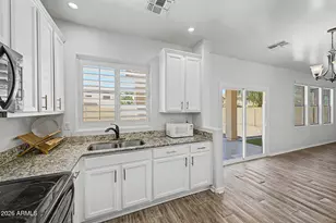 8724 W Hammond Ln, Tolleson, AZ 85353 - Photo 10
