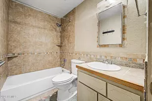 1516 W Shangri La Rd, Phoenix, AZ 85029 - Photo 24