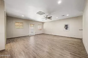 1516 W Shangri La Rd, Phoenix, AZ 85029 - Photo 12