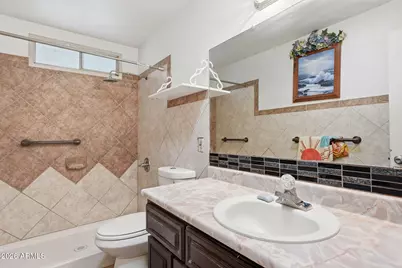 6812 W Virginia Avenue, Phoenix, AZ 85035 - Photo 12