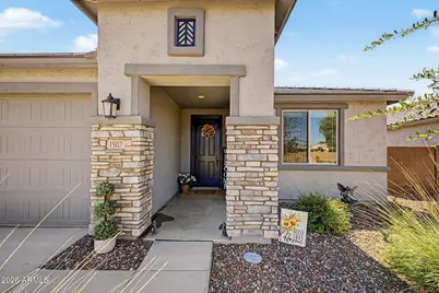 1907 W Zinc Way, San Tan Valley, AZ 85144 - Photo 2