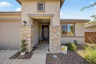 1907 W Zinc Way, San Tan Valley, AZ 85144 - Photo 2