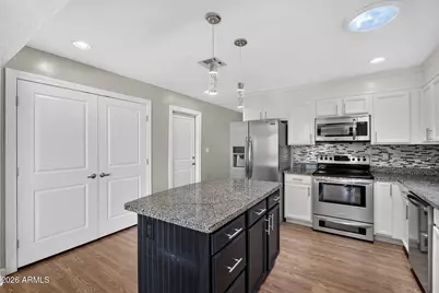2253 W Boston Street, Chandler, AZ 85224 - Photo 12