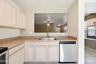 3057 W Lucia Dr, Phoenix, AZ 85083 - Photo 6