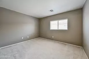 3057 W Lucia Dr, Phoenix, AZ 85083 - Photo 14