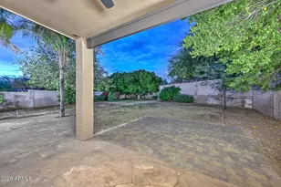 26435 North 42nd Pl, Phoenix, AZ 85050 - Photo 28