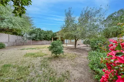 26435 N 42nd Place, Phoenix, AZ 85050 - Photo 38