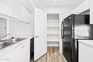 3065 N 67th Ave, Phoenix, AZ 85033 - Photo 12