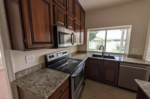 15219 S 47th St, Phoenix, AZ 85044 - Photo 4