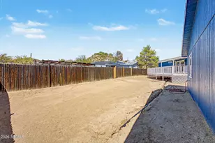 19768 E Squaw Valley Dr, Black Canyon City, AZ 85324 - Photo 32