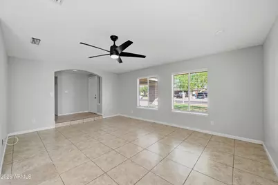 1651 E Apollo Road, Phoenix, AZ 85042 - Photo 4