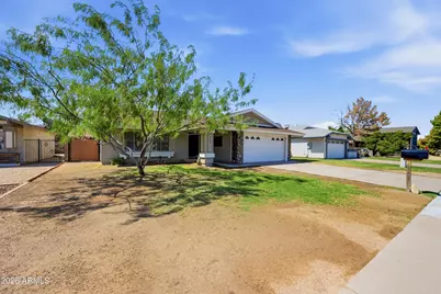 1651 E Apollo Road, Phoenix, AZ 85042 - Photo 2