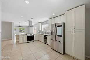 1651 E Apollo Rd, Phoenix, AZ 85042 - Photo 8