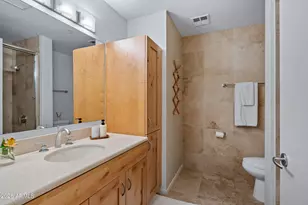 7161 E Rancho Vista Dr, Scottsdale, AZ 85251 - Photo 14