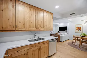 7161 E Rancho Vista Dr, Scottsdale, AZ 85251 - Photo 4