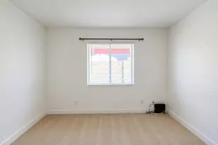 4237 W Hartford Ave, Glendale, AZ 85308 - Photo 14
