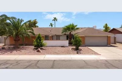 4237 W Hartford Avenue, Glendale, AZ 85308 - Photo 2