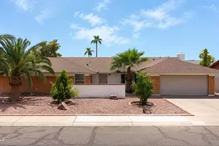 4237 W Hartford Ave, Glendale, AZ 85308 - Photo 2