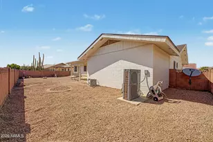 8239 E Navarro Ave, Mesa, AZ 85209 - Photo 30