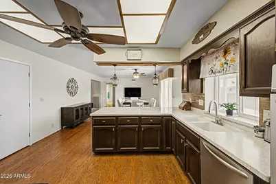 8239 E Navarro Avenue, Mesa, AZ 85209 - Photo 18