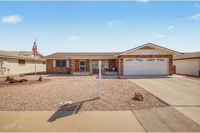 8239 E Navarro Avenue, Mesa, AZ 85209 - Photo 1