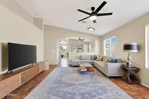 14911 W Port Royale Ln, Surprise, AZ 85379 - Photo 10