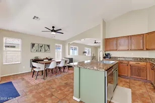 14911 W Port Royale Ln, Surprise, AZ 85379 - Photo 24