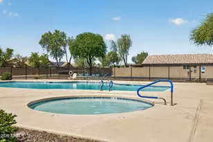 14911 W Port Royale Ln, Surprise, AZ 85379 - Photo 62