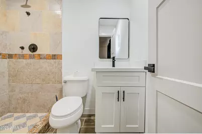 8002 N 42nd Avenue, Phoenix, AZ 85051 - Photo 20