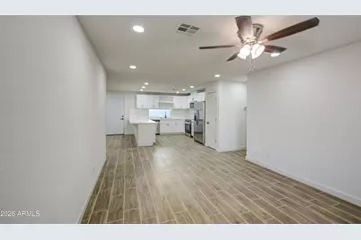 8002 N 42nd Avenue, Phoenix, AZ 85051 - Photo 6