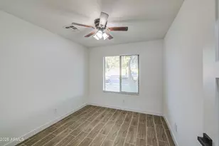 8002 N 42nd Ave, Phoenix, AZ 85051 - Photo 24