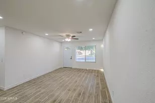 8002 N 42nd Ave, Phoenix, AZ 85051 - Photo 4