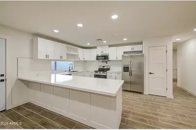 8002 N 42nd Avenue, Phoenix, AZ 85051 - Photo 10