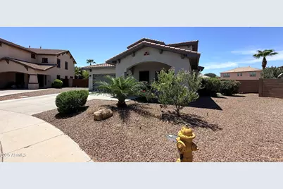 17738 N Carmen Avenue, Maricopa, AZ 85139 - Photo 2