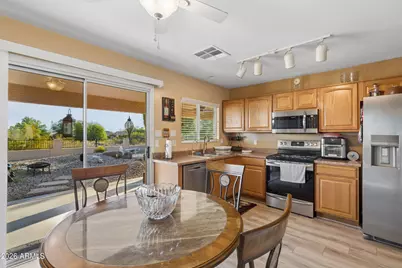 23187 W Lasso Lane, Buckeye, AZ 85326 - Photo 4