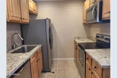 815 N Hayden Road #A204, Scottsdale, AZ 85257 - Photo 2