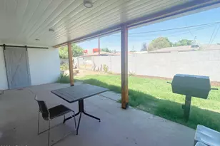 2340 E Turney Ave, Phoenix, AZ 85016 - Photo 18