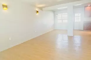 2340 E Turney Ave, Phoenix, AZ 85016 - Photo 2