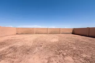 1806 N Wildflower Ln, Casa Grande, AZ 85122 - Photo 26