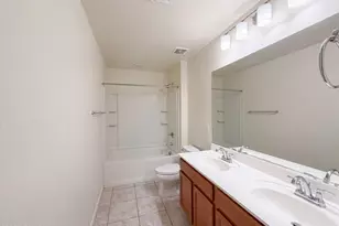 3325 W Dunbar Dr, Phoenix, AZ 85041 - Photo 24