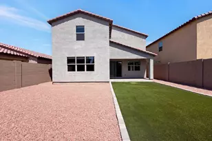 3325 W Dunbar Dr, Phoenix, AZ 85041 - Photo 32