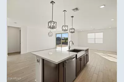17758 W Illini Street, Goodyear, AZ 85338 - Photo 4