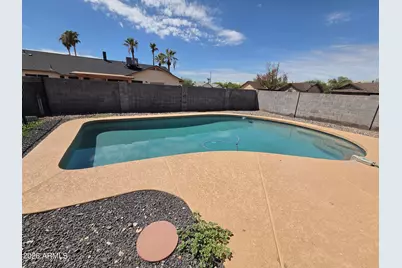 9033 W Purdue Avenue, Peoria, AZ 85345 - Photo 10