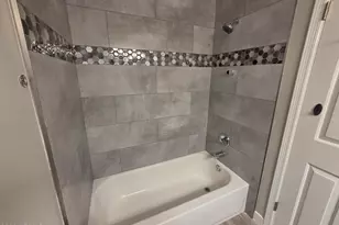 9033 W Purdue Ave, Peoria, AZ 85345 - Photo 18