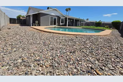 9033 W Purdue Avenue, Peoria, AZ 85345 - Photo 12