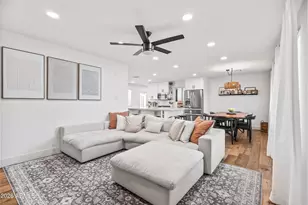 901 E Berridge Ln, Phoenix, AZ 85014 - Photo 4