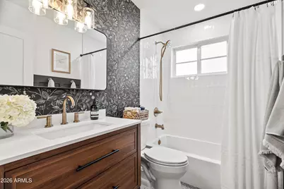 901 E Berridge Lane, Phoenix, AZ 85014 - Photo 16